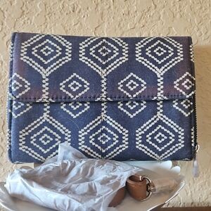 Thirty-onr Navy and White Geometric with strap